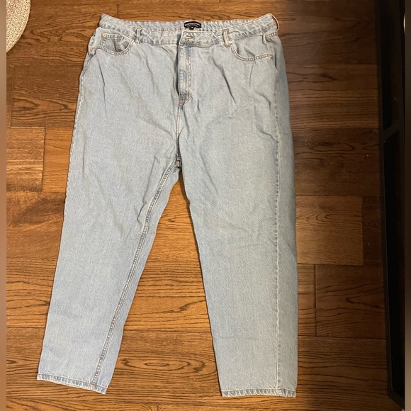 Non-Stretch Mom Jeans - Picture 2 of 2